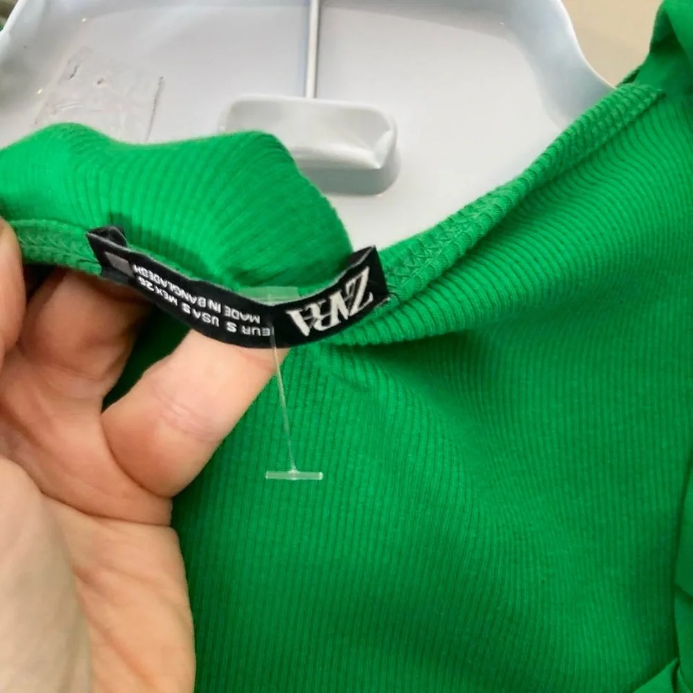 Zara Green bodysuit with scoop neck and ruffle sleeves S - Picture 3 of 4